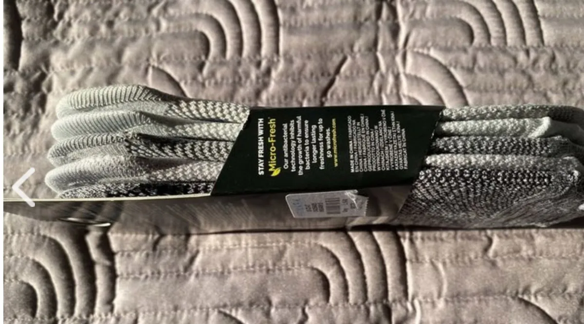 BNWT Sports socks - Size 6UK - 8UK - Image 3