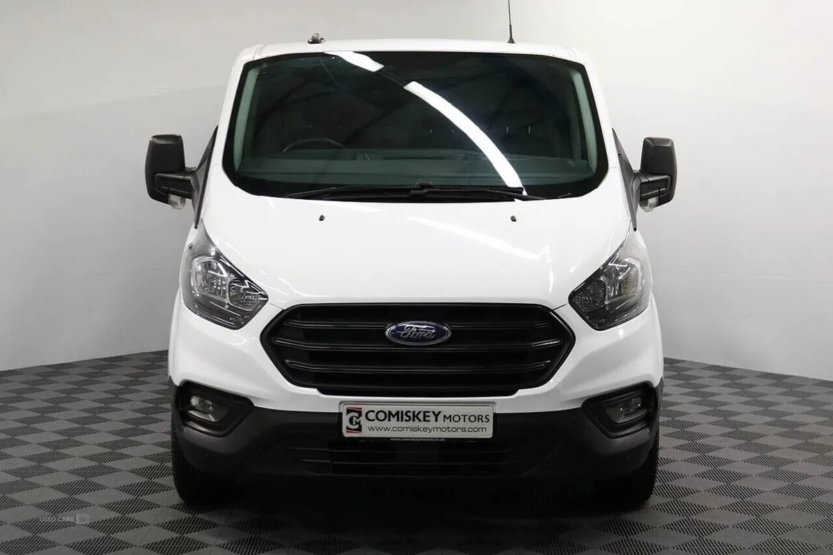 Ford Transit Custom 300 Ecoblue Leader - Image 2