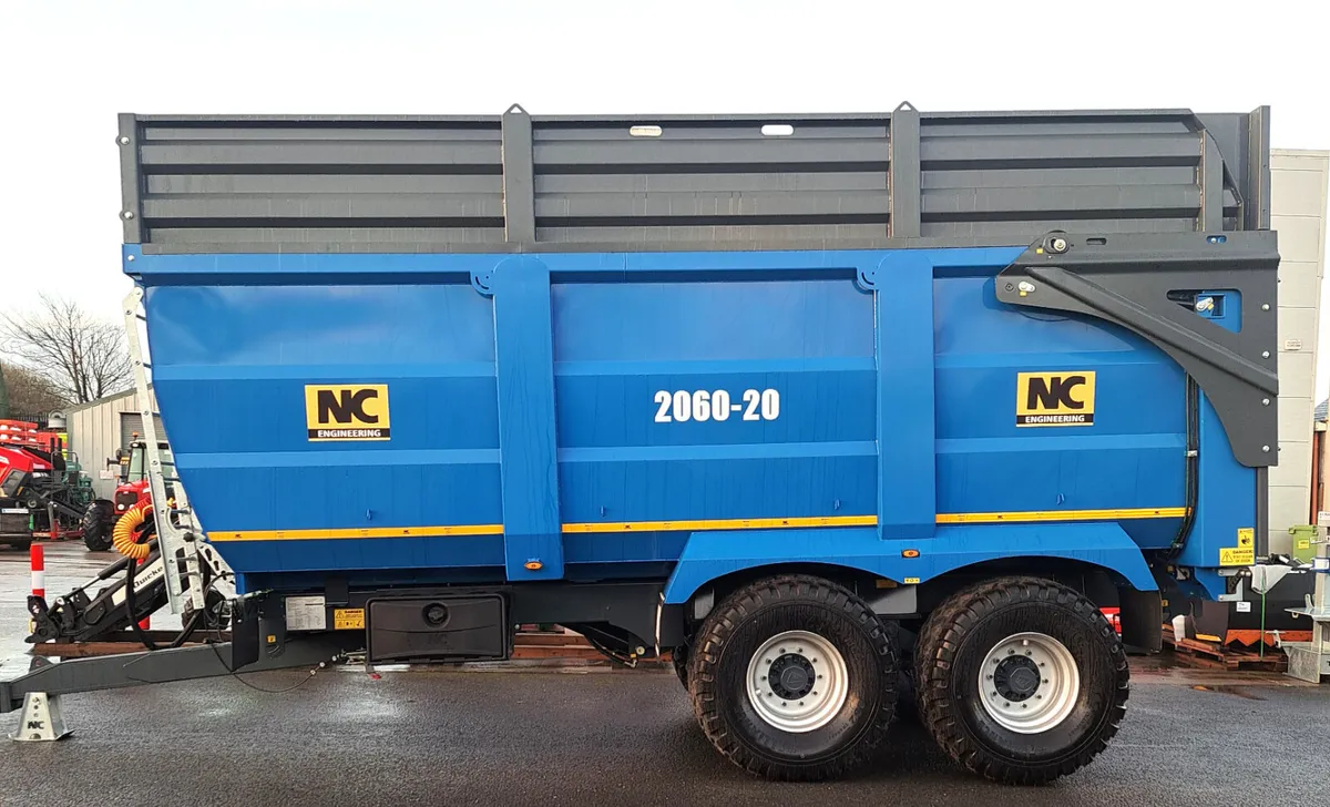 NC GRAIN / SILAGE TRAILER - Image 4