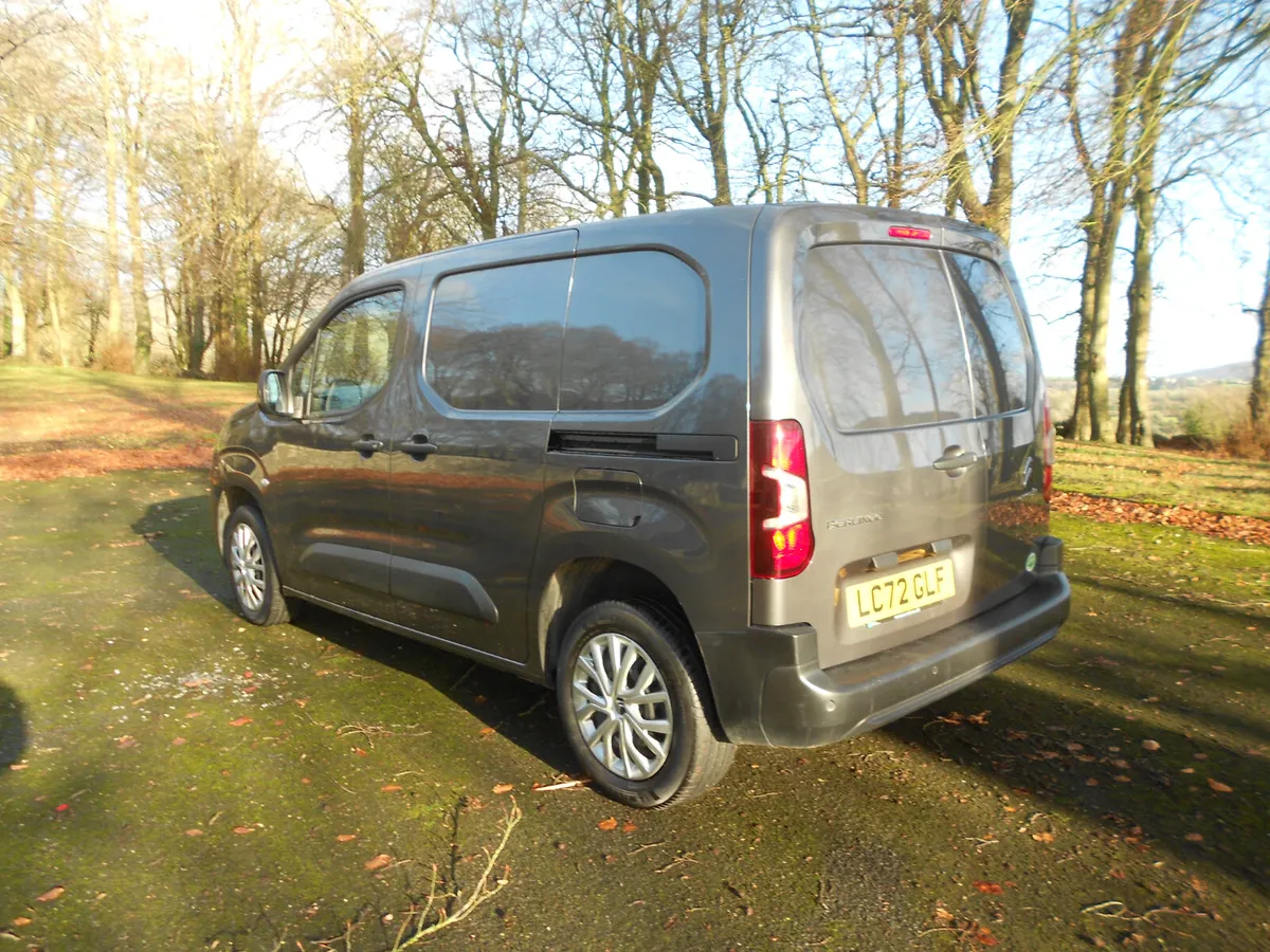 Citroen Berlingo 2022 - Image 4