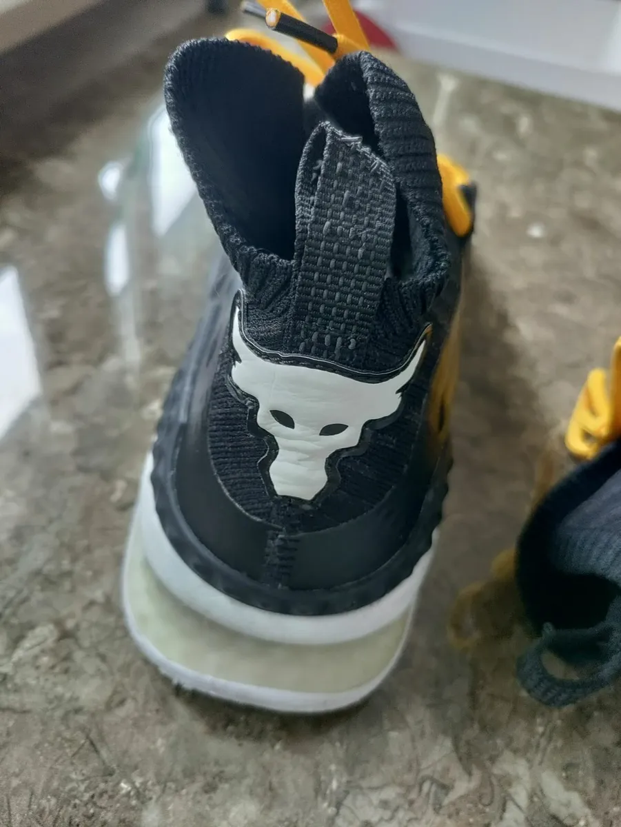 Under Armour Project Rock trainers Size 8uk 42.5eu - Image 4