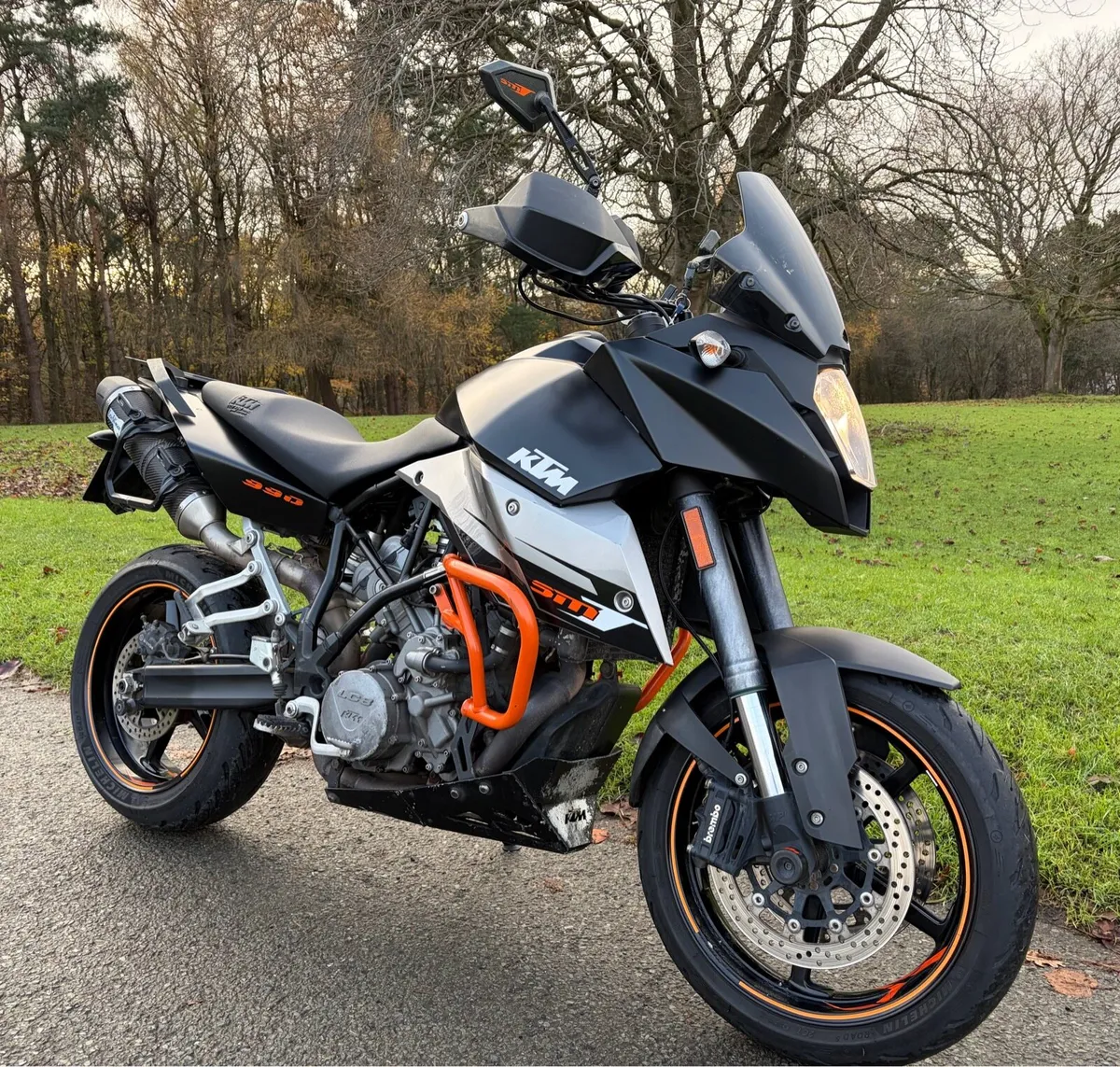 KTM 990 SMT - Image 1