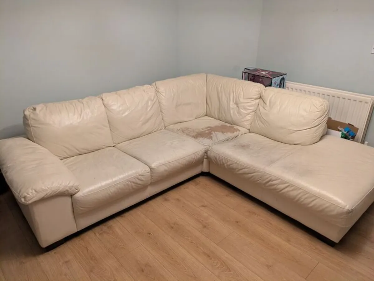 Cream leather L corner couch - Image 1