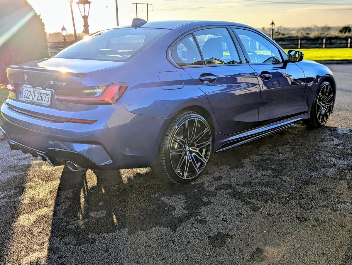 ❗2022 BMW 330E M-SPORT ❗ - Image 4