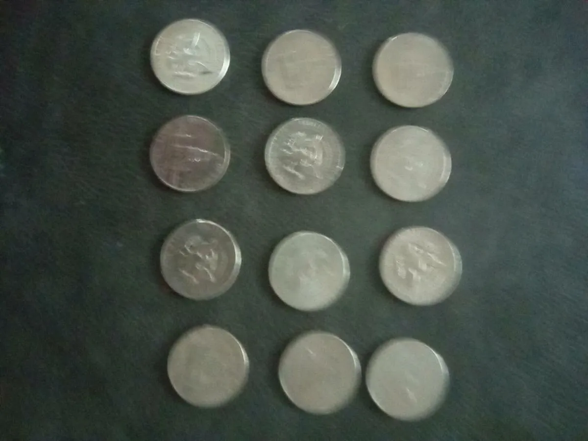 12.  AMERICAN.   J. F . K .    HALF.  DOLLARS - Image 2