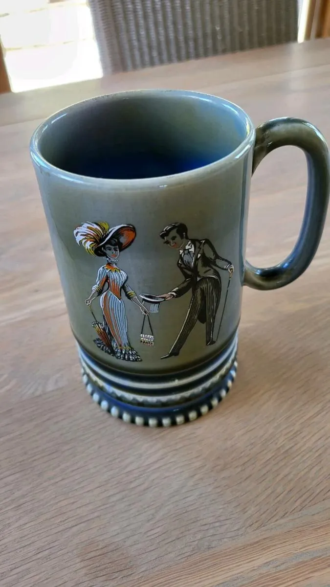 Vintage Musical Jug by Wade. Made in Ireland c1958 - Image 1