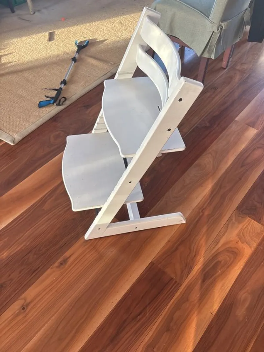 stokke high chair - Image 4