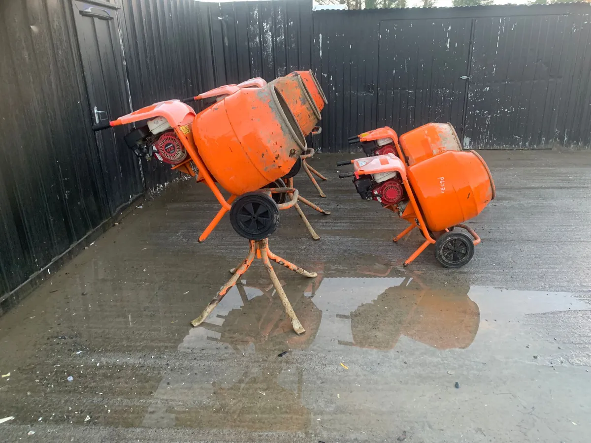 Belle Petrol Portable Concrete Mixer - Image 4