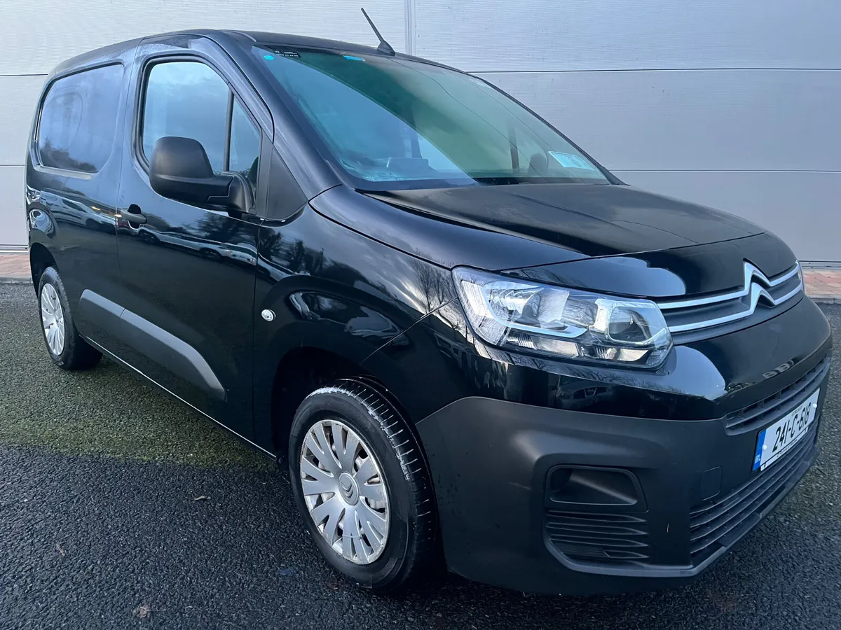 Citroen Berlingo 2024 - Image 1