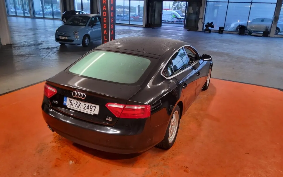 Audi A5 2.0 TDI 136BHP Ultra - Image 2