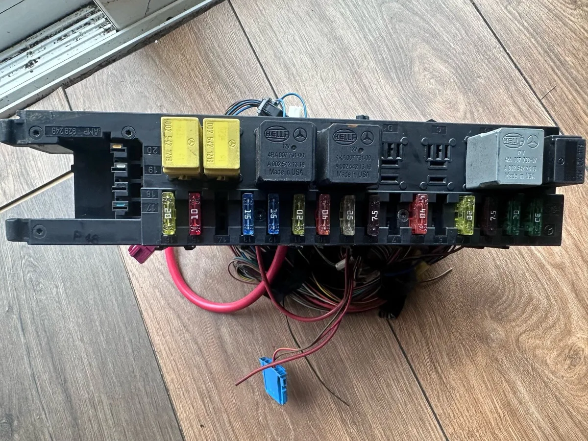 09 Mercedes cls - Image 4