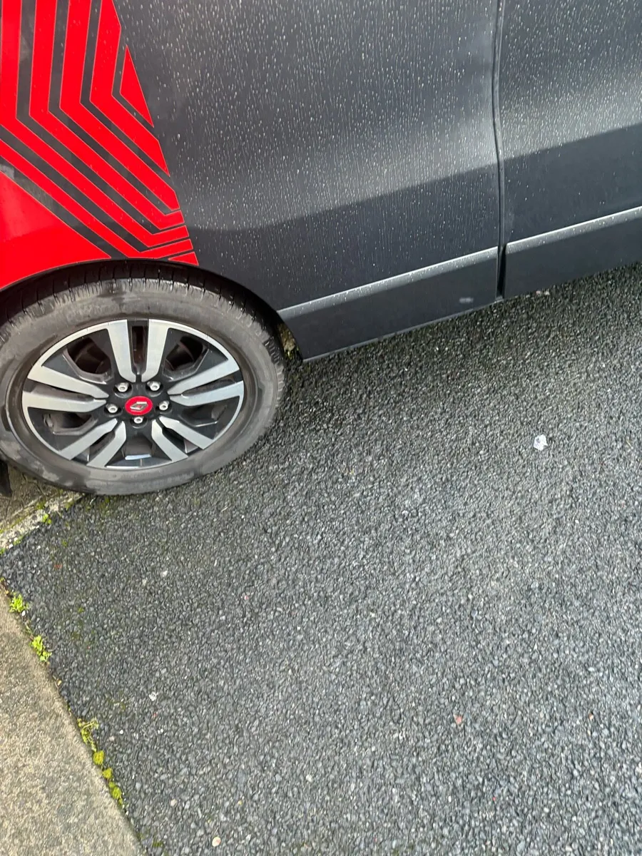 Renault Traffic 170BHP LOW MILAGE 30K - Image 2