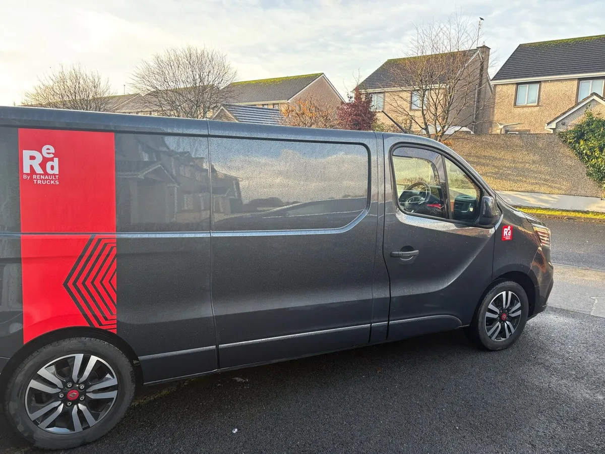 Renault Traffic 170BHP LOW MILAGE 30K - Image 3
