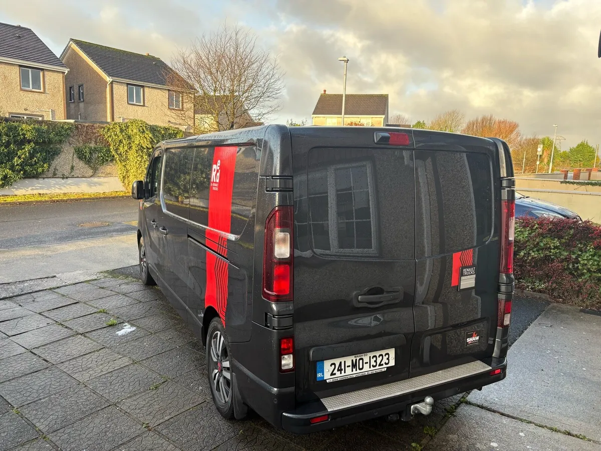 Renault Traffic 170BHP LOW MILAGE 30K - Image 4