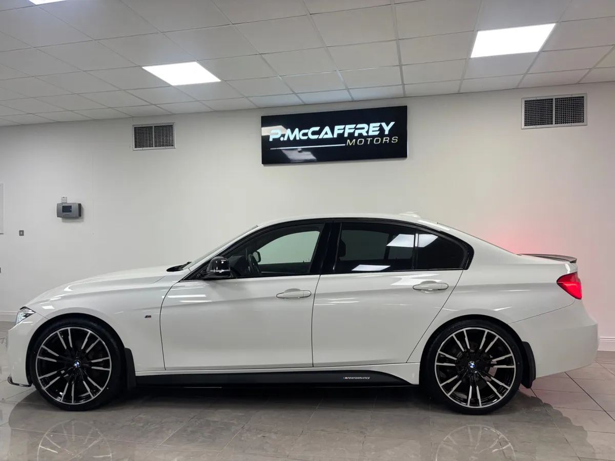 2016 BMW 320D M-SPORT F30 AUTO M-PERFORMANCE KIT - Image 2