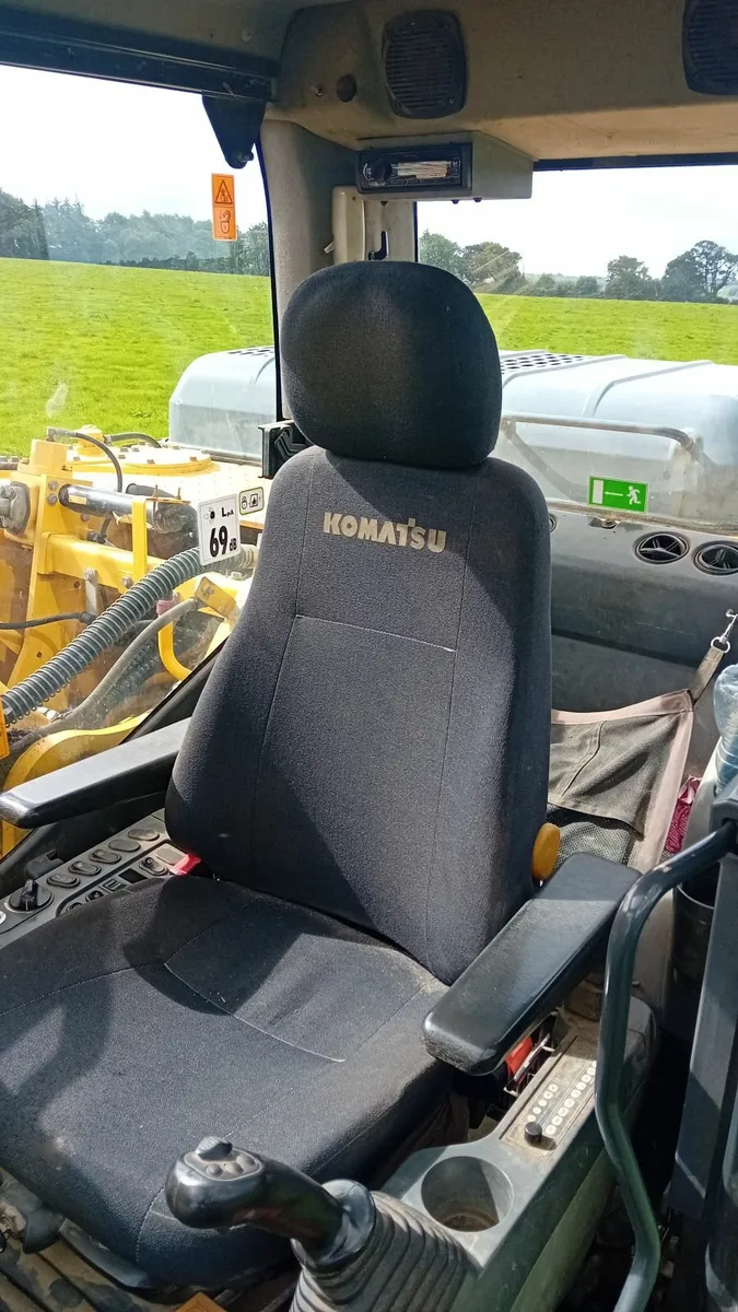 Komatsu 210 - Image 2