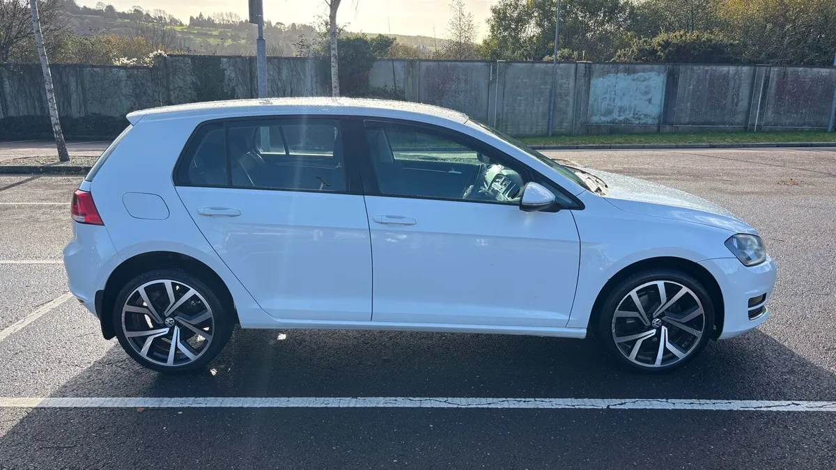 Volkswagen Golf 2013 219,000km - Image 3