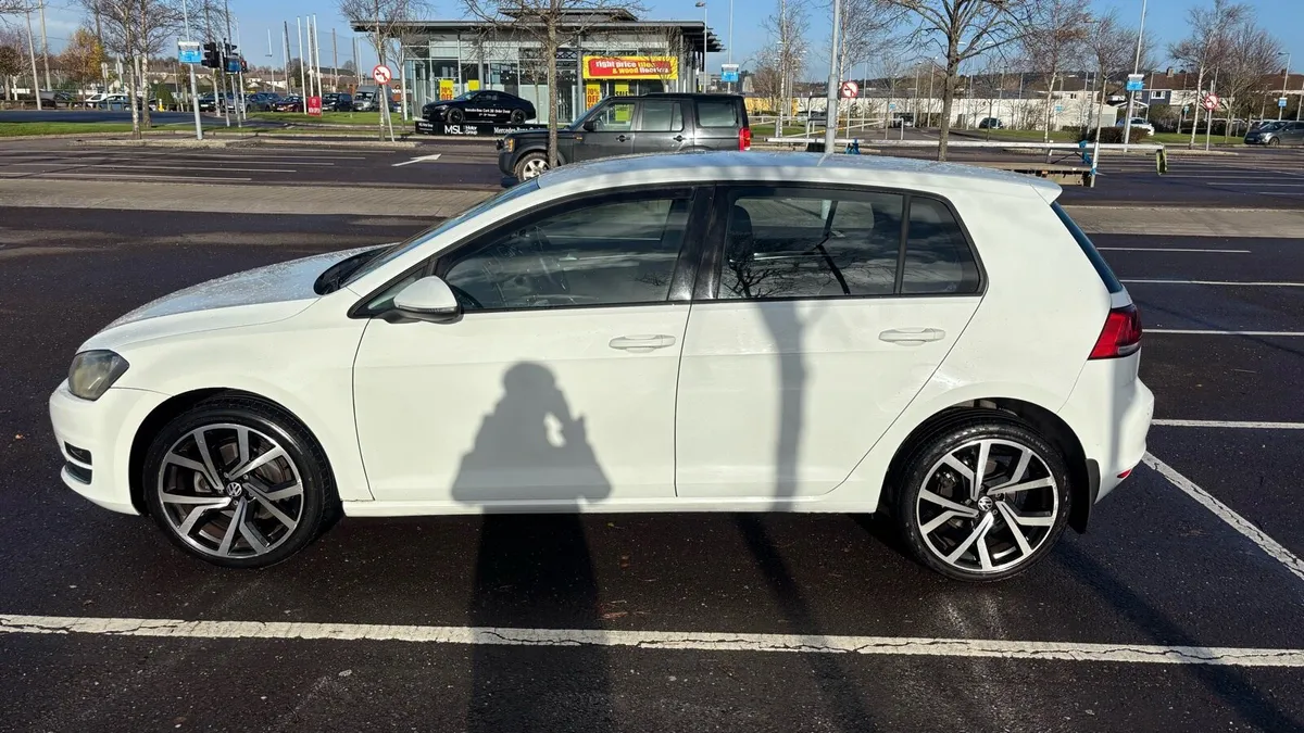 Volkswagen Golf 2013 219,000km - Image 4
