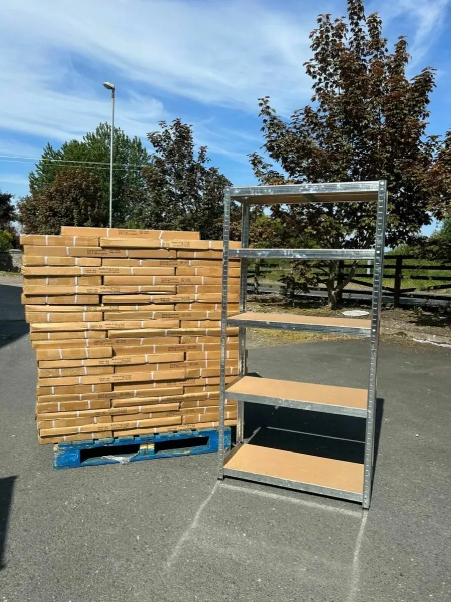 4x bays of 5 tier flatpacked shelving - Image 3
