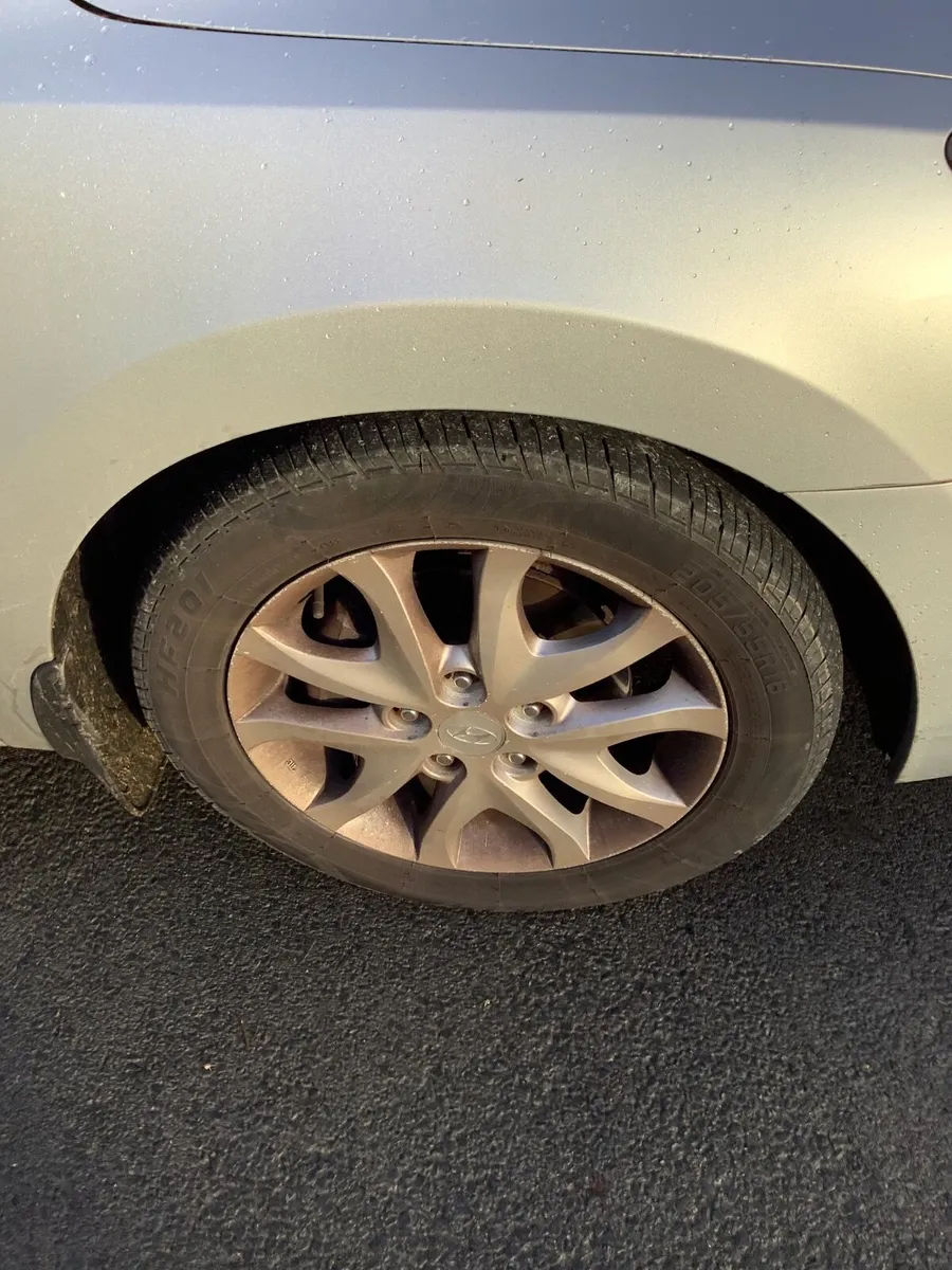 Hyundai i30 2008 - Image 3