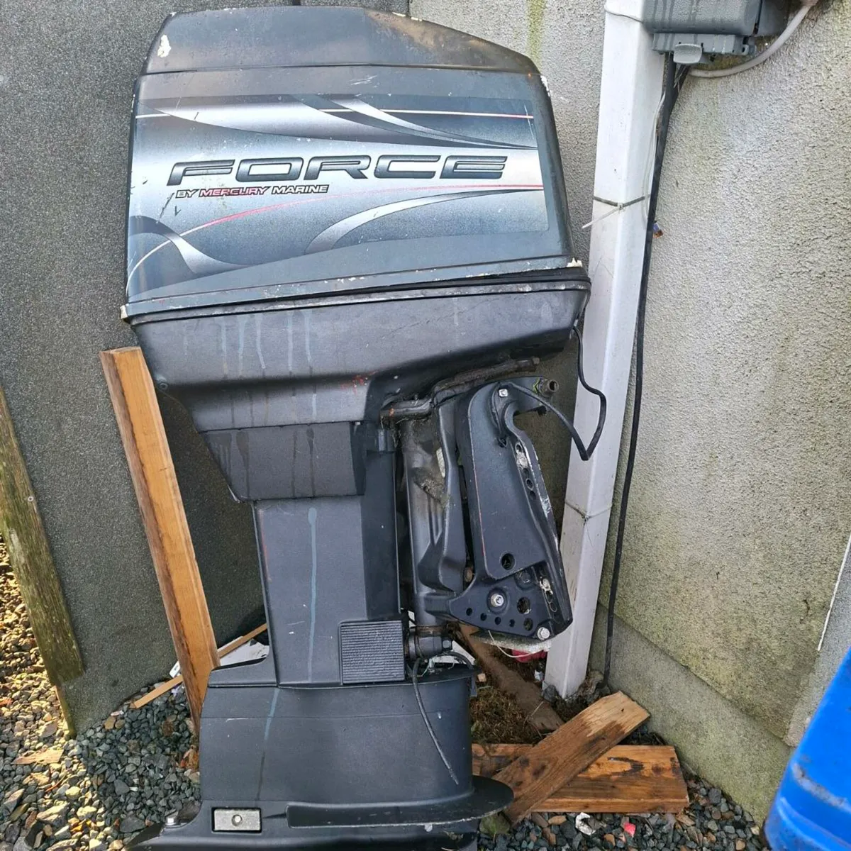 120 force boat engine - Image 1