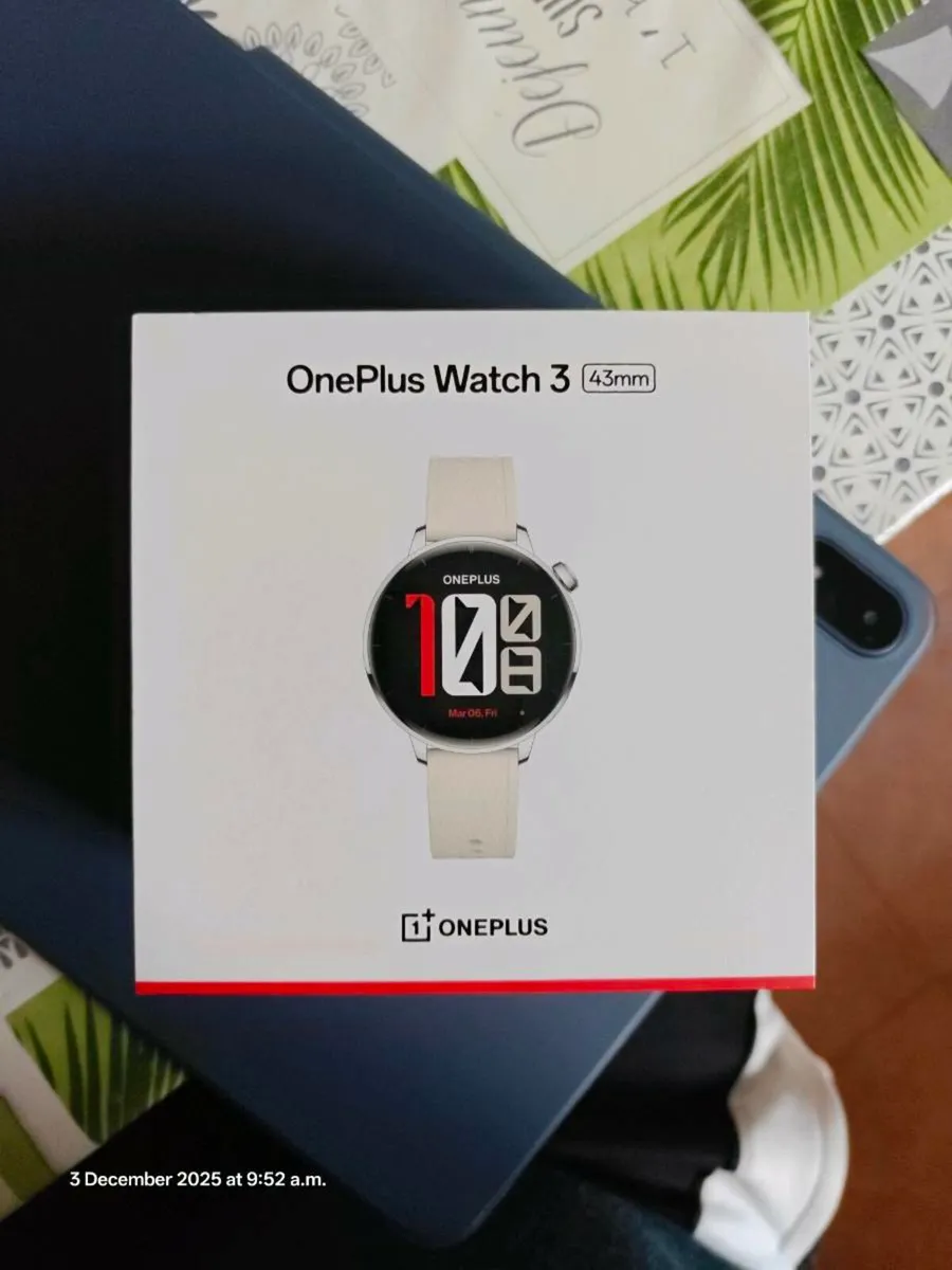 OnePlus Watch 3 43mm 2025 - Image 1