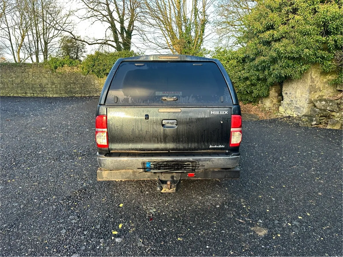 Toyota Hilux - Image 4