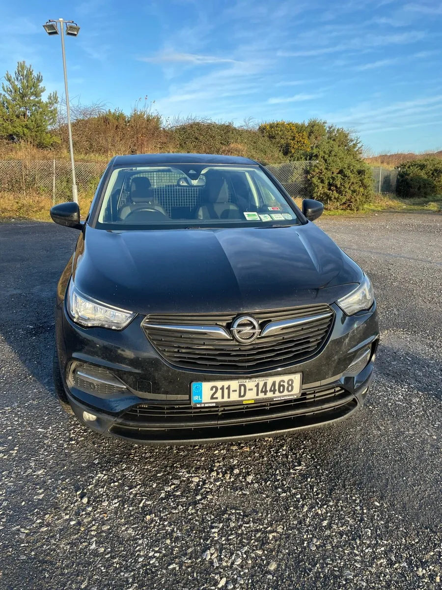 Opel Grandland X 1.5 Diesel Carvan - Image 2