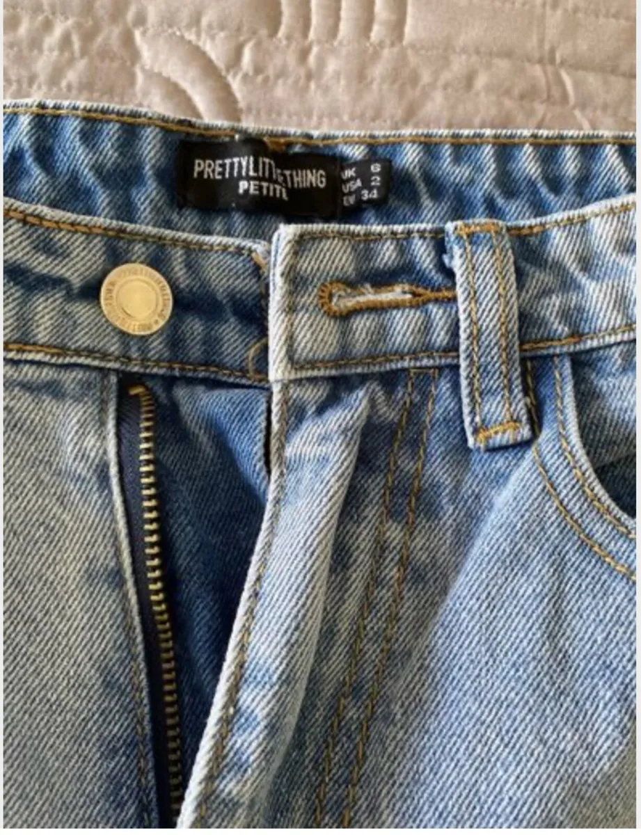 Jeans - Pretty Little Thing - Size 6UK - Brand New - Image 1
