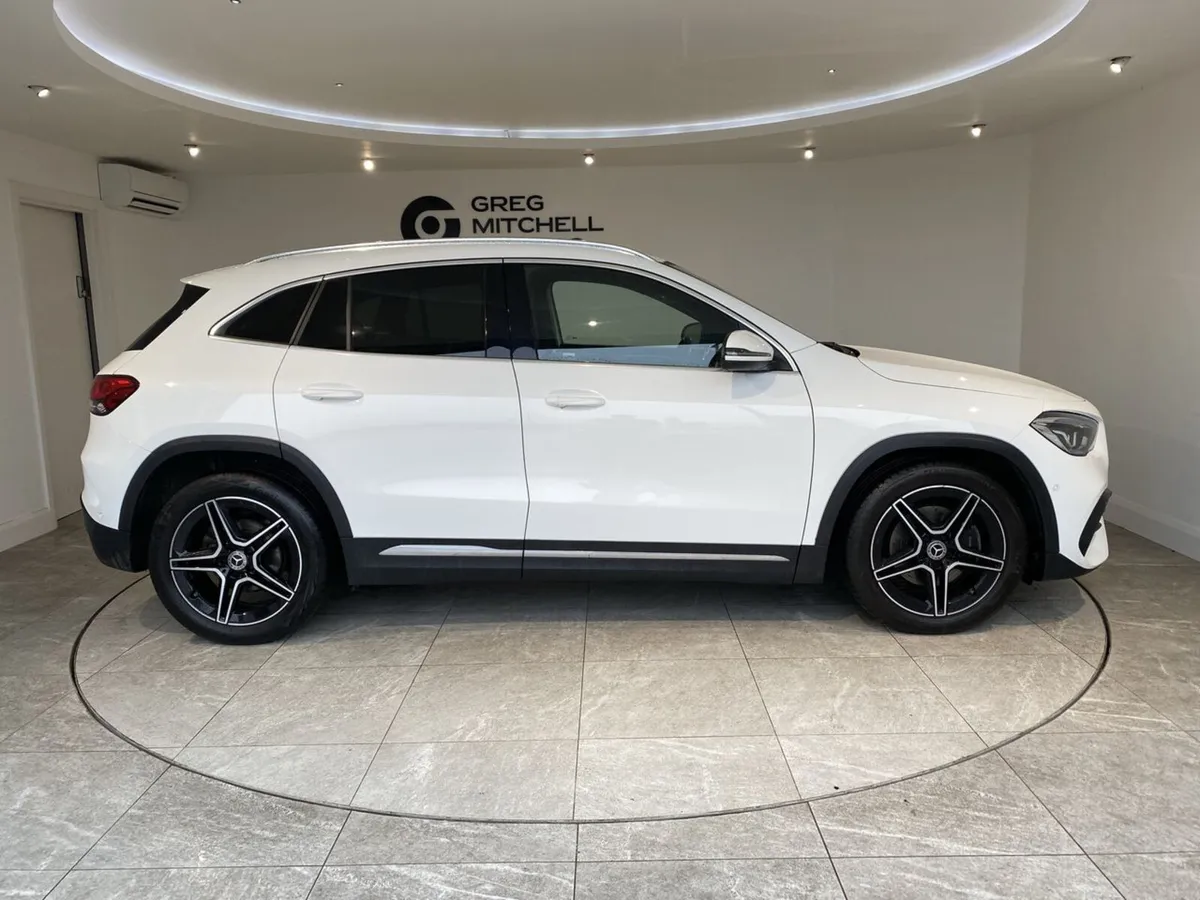 Mercedes-Benz GLA 2023 - Image 4