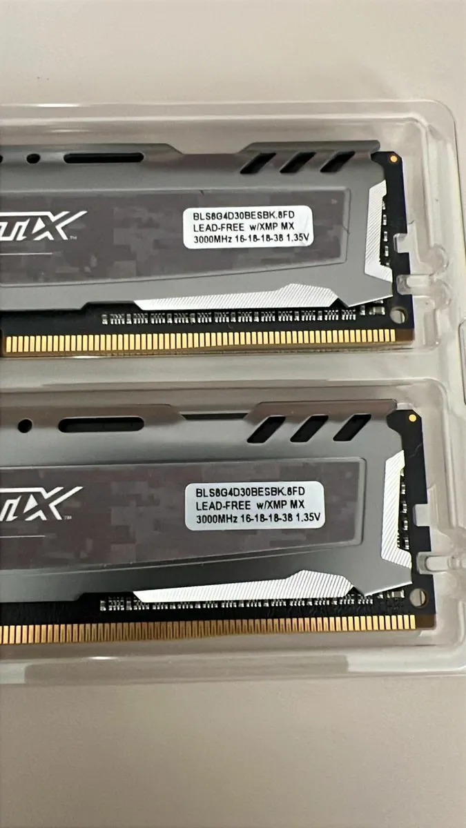 Crucial Ballistix DDR4 2x8GB - Image 2