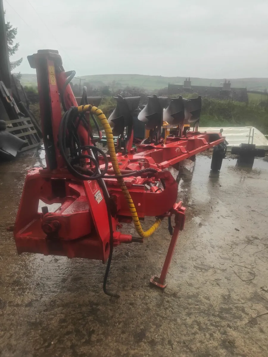 Breaking kverneland EG85 - Image 1