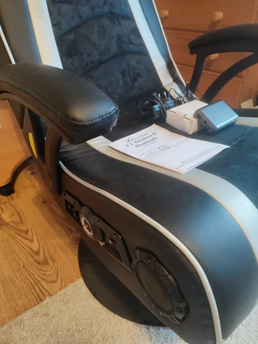 Gamers chair - Image 2