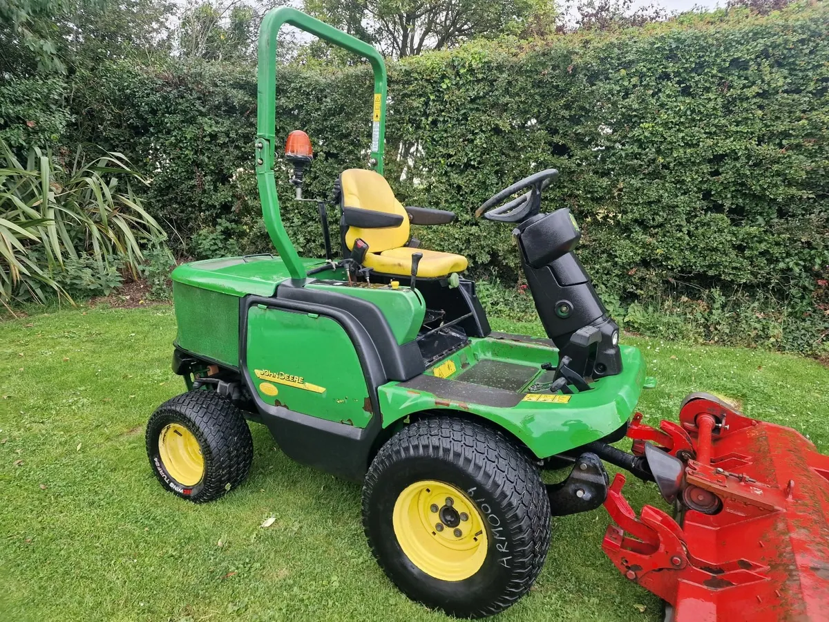 John Deere 38hp flail ride on mower lawnmower - Image 2