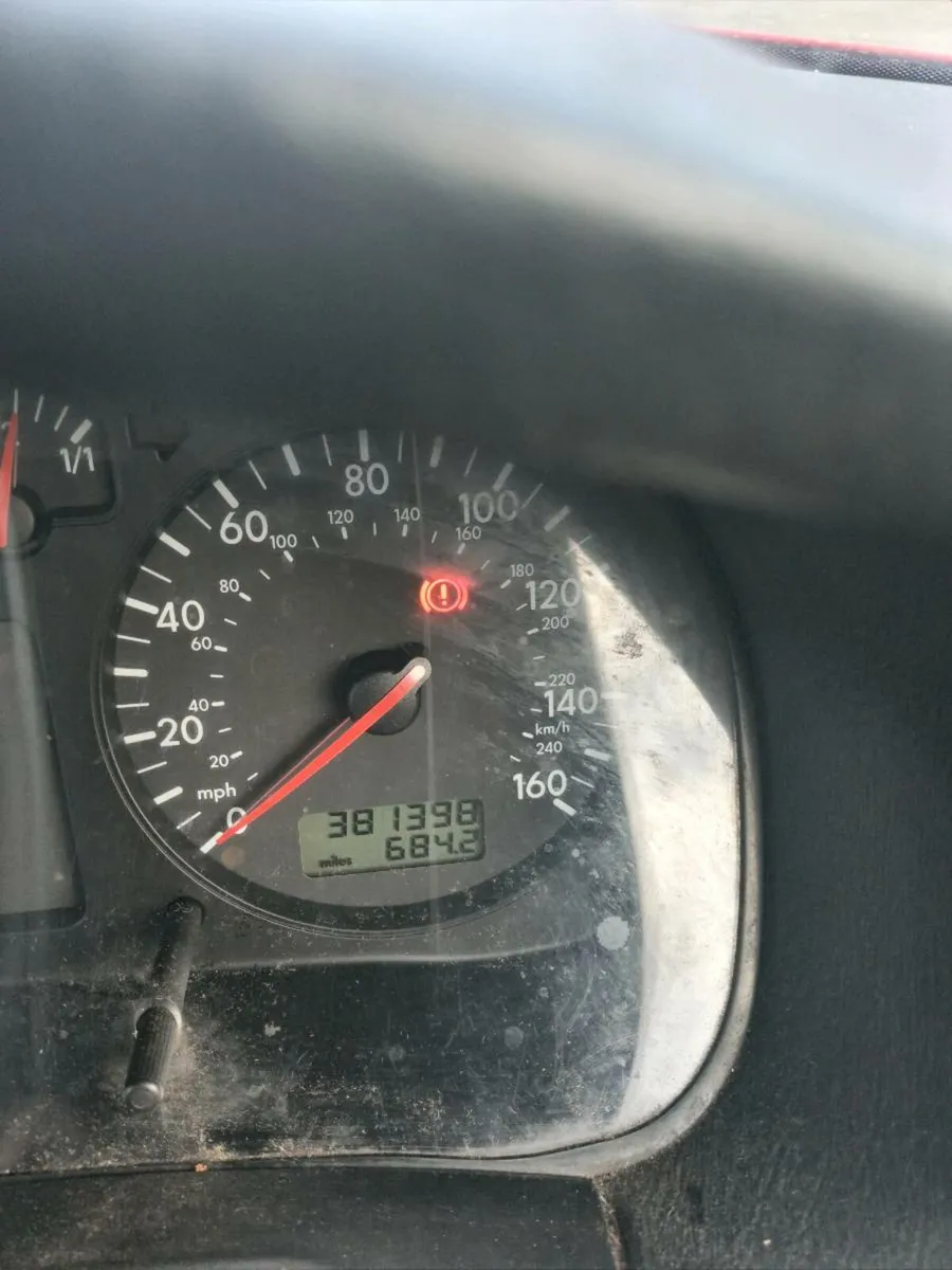 Vw Golf Tdi - Image 4