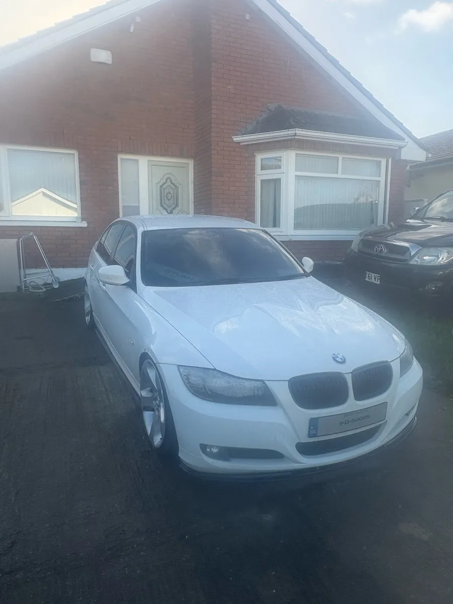 BMW e90 - Image 1