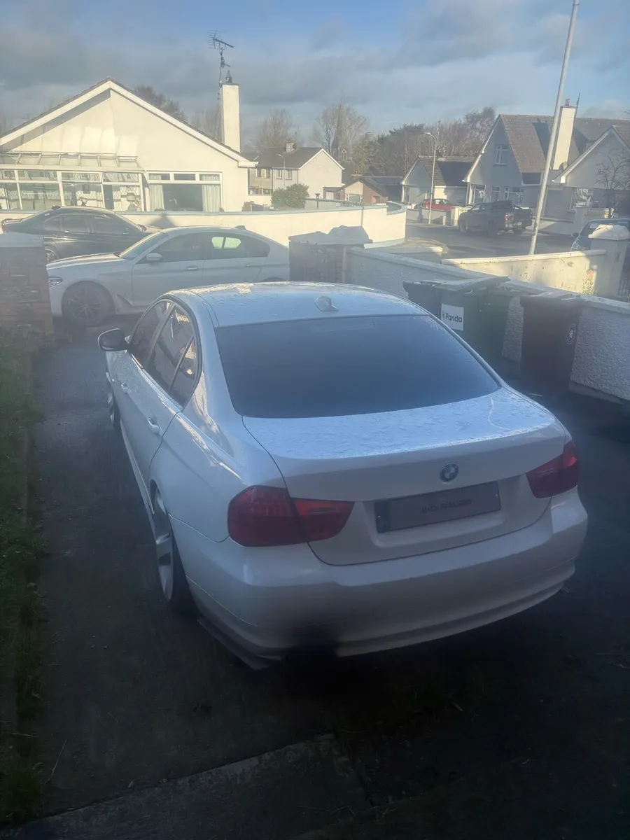 BMW e90 - Image 4