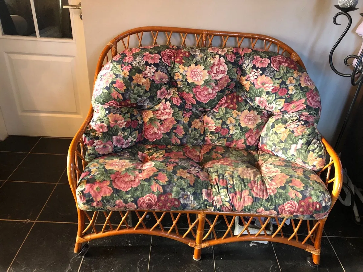 Two seat cane chair - Image 1