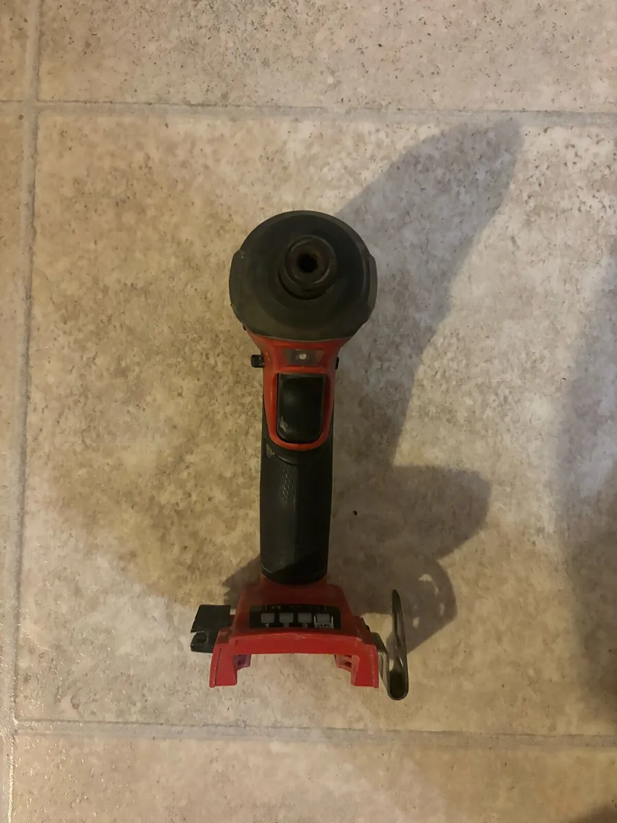 Milwaukee surge impact driver - Image 3