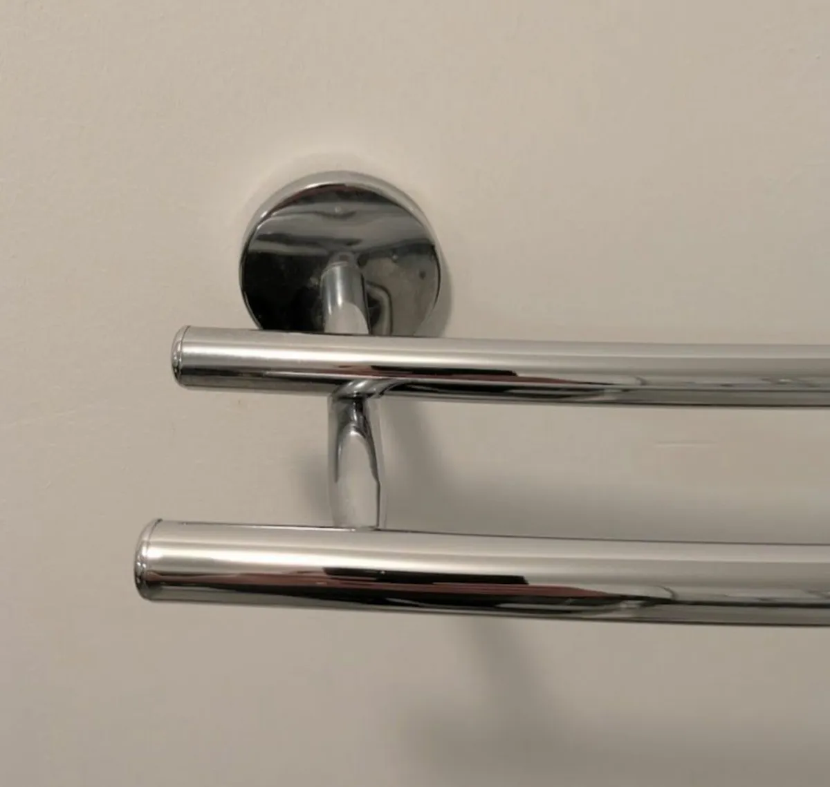 Bathroom Fixtures Set Towel Rail loo roll holder + - Image 1