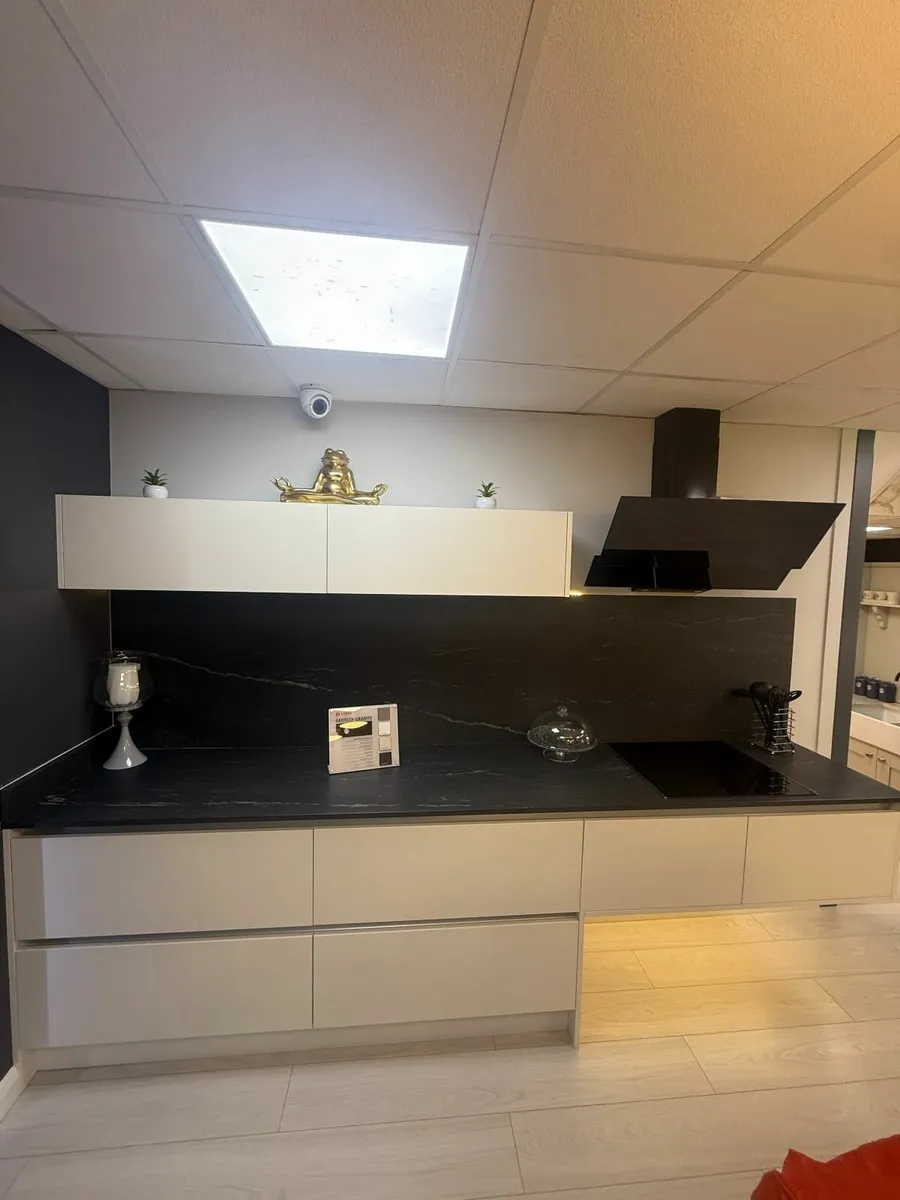 EX-DISPLAY SLAB MATTE KITCHEN – SOLD AS SEEN - Image 1
