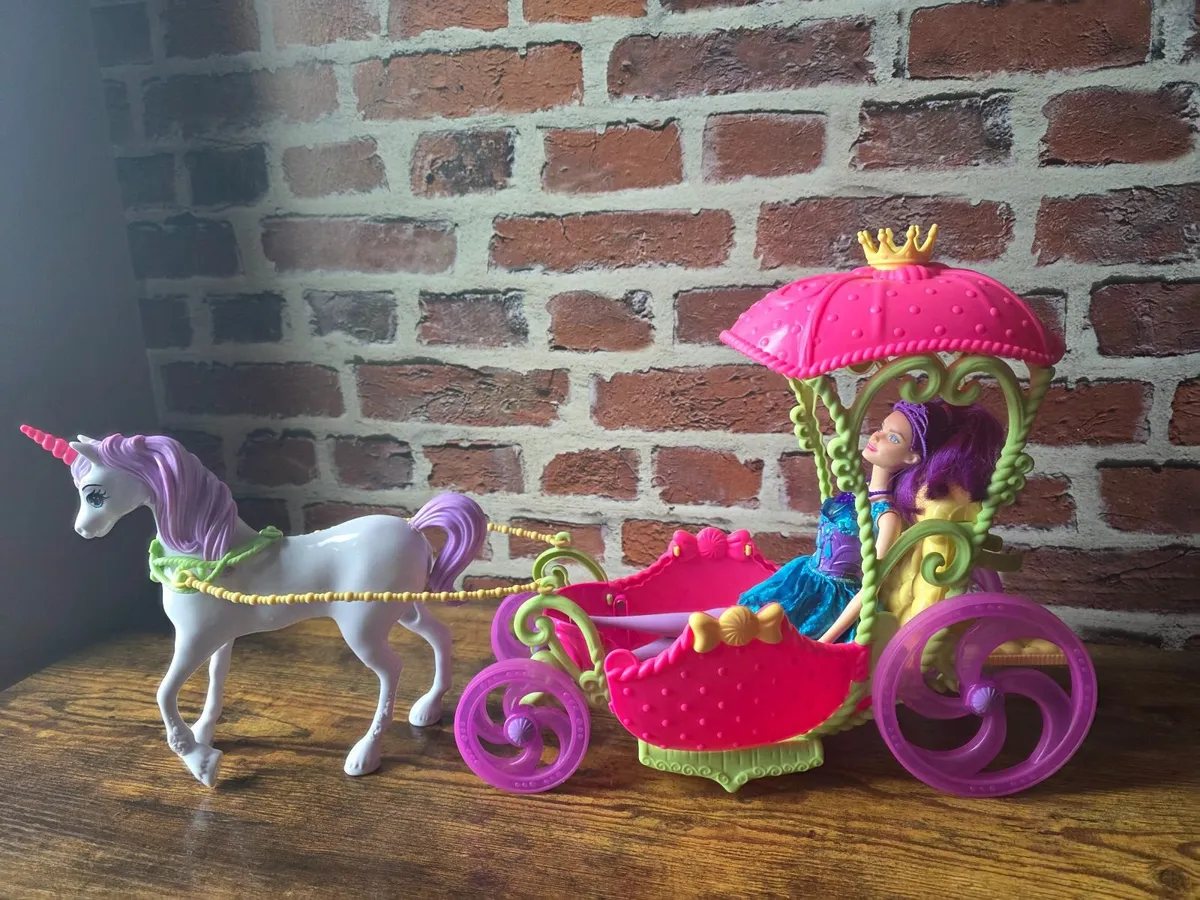 Barbie dreamtopia bundle - Image 1