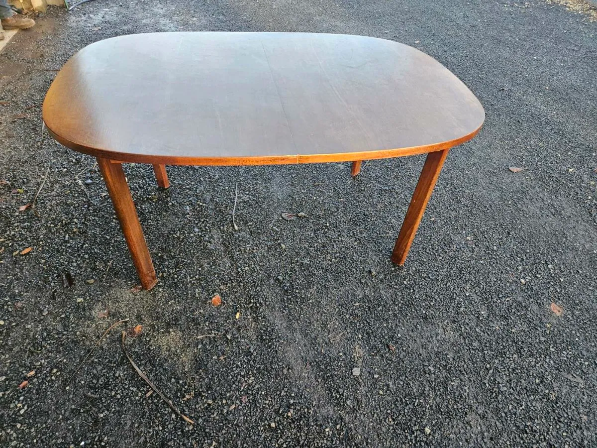 Kitchen table - Image 4