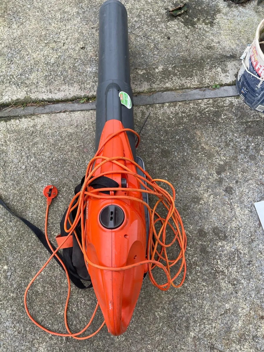 Flymo leave collector or blower - Image 2