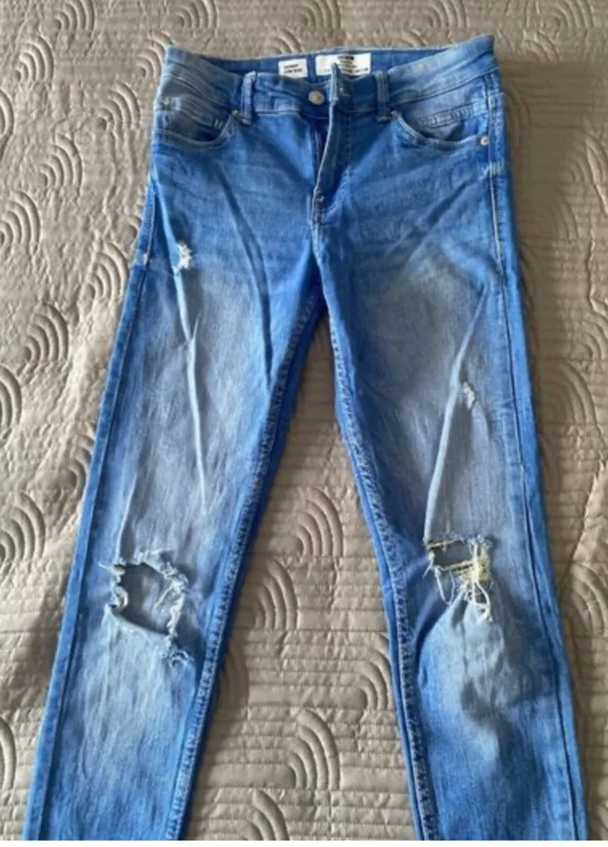 Bershka - Jeans - Size 8 - Skinny Low Rise - Image 3