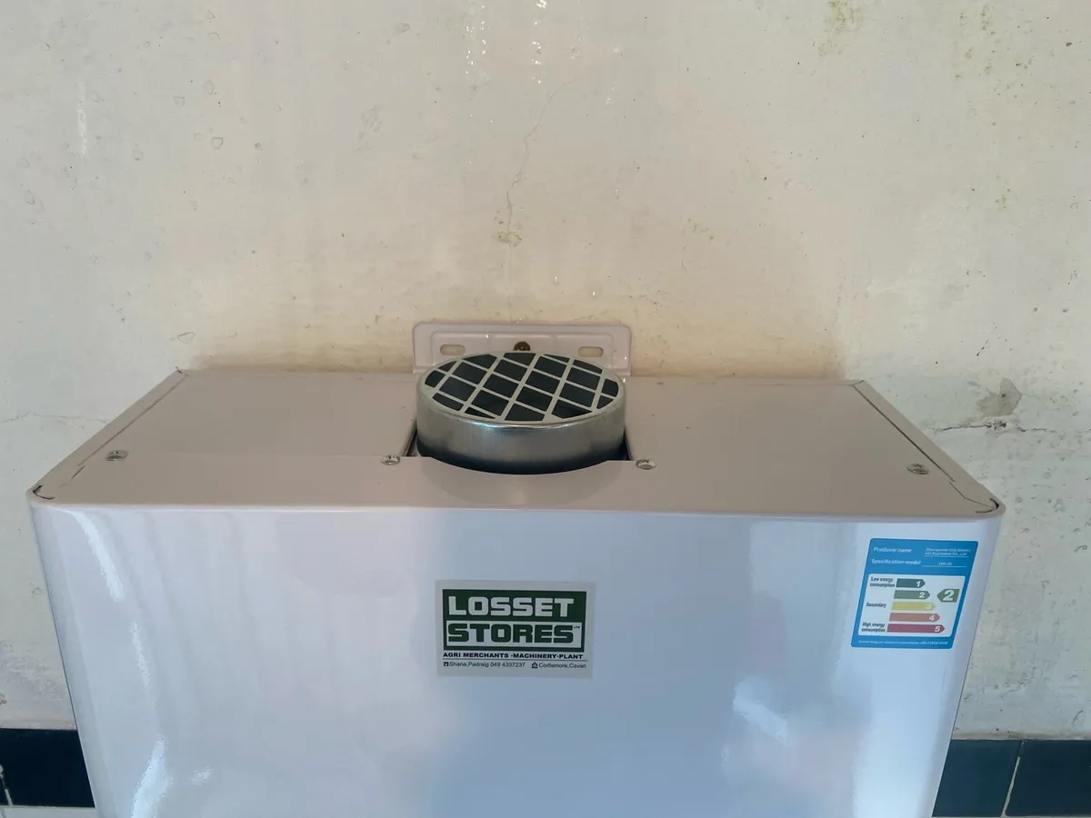 Hot water with no esb … calf rearing suckler dosin - Image 3