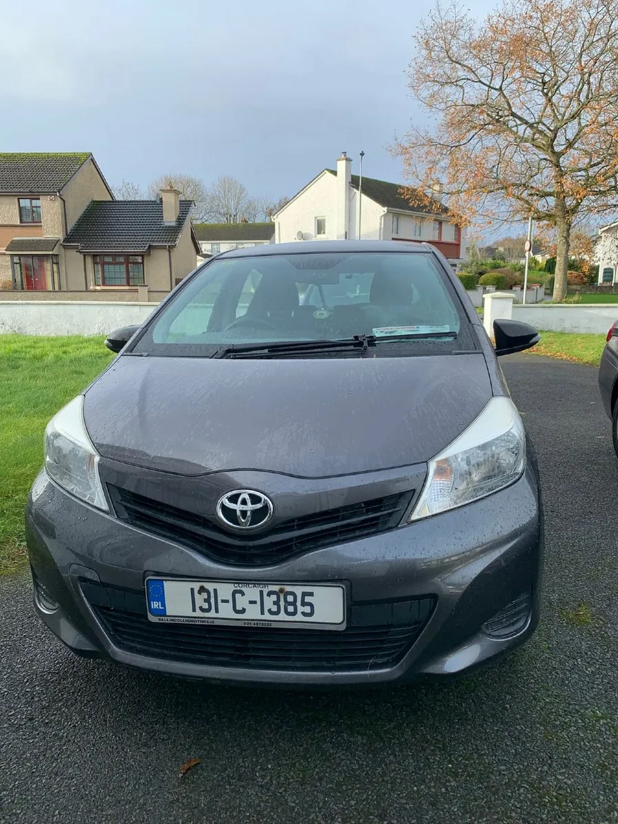Toyota Yaris 2013 - Image 1