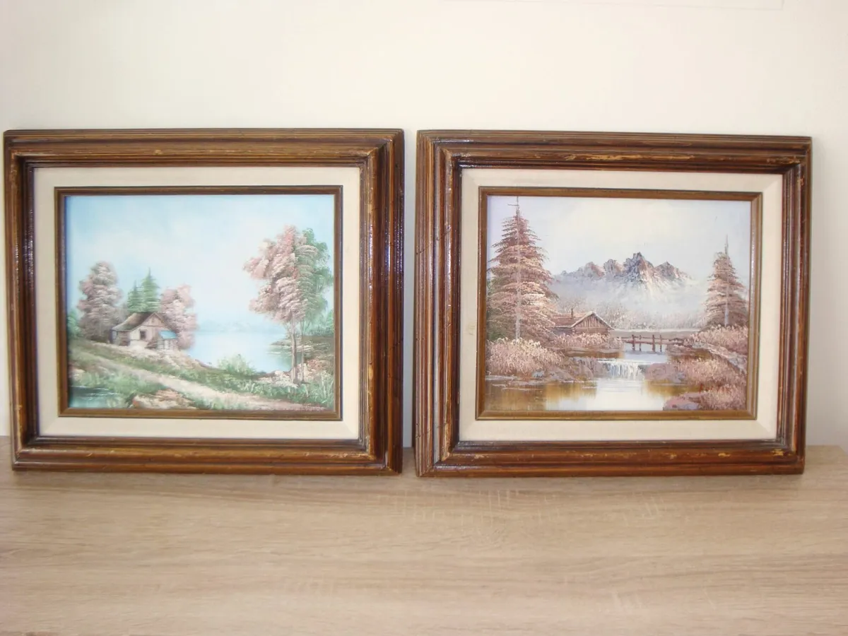 Two vintage paintings in wooden frames - Image 1