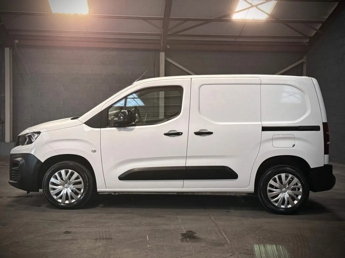 Peugeot Partner BLUEHDI PROFESSIONAL PREMIUM L1 // - Image 4