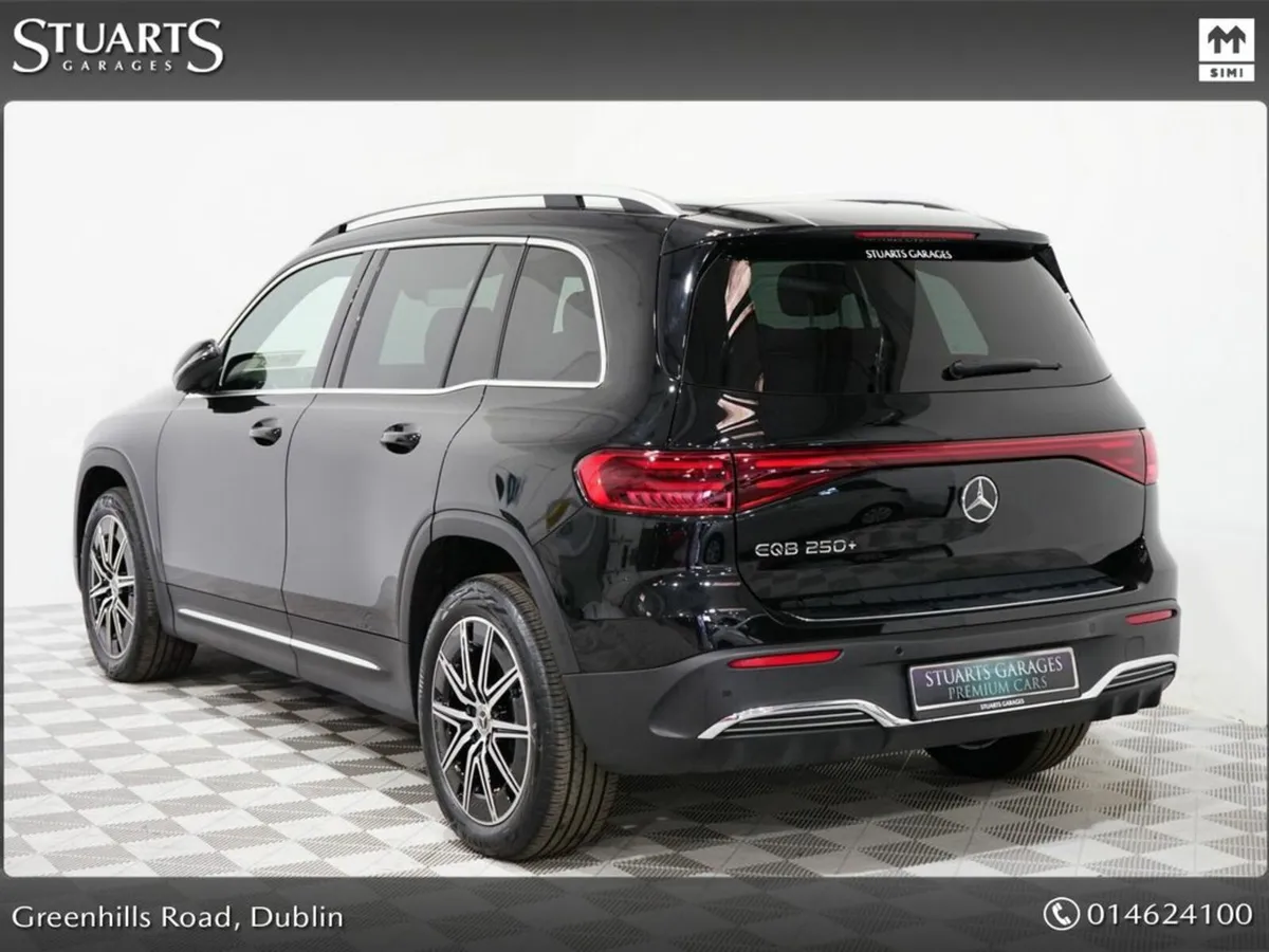 Mercedes-Benz EQB 250+ AMG LINE EXECUTIVE: OBSIDIA - Image 2